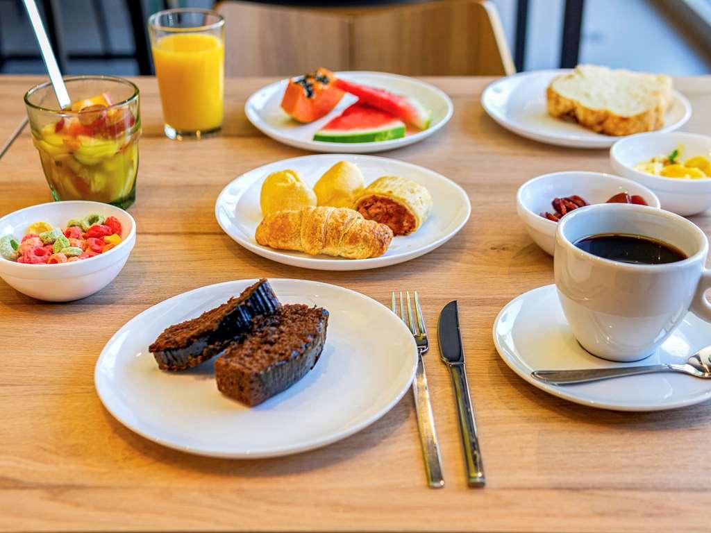 Ibis Styles Porto Alegre Moinhos De Vento Hotel Restoran foto